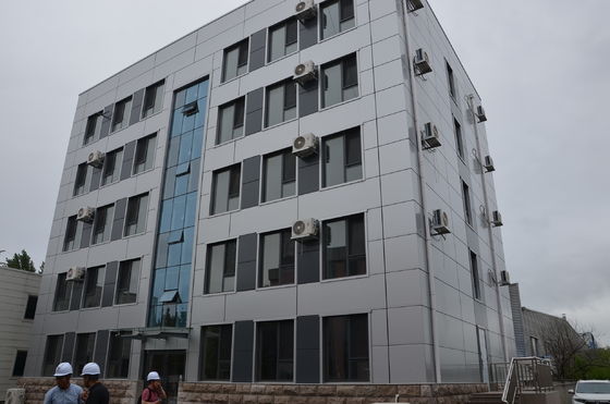 Edifici in acciaio prefabbricati su misura a più piani