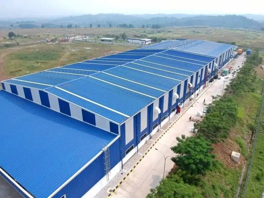 Fabbricazione di strutture in acciaio leggero Prefabbricazione di magazzini industriali di metalli