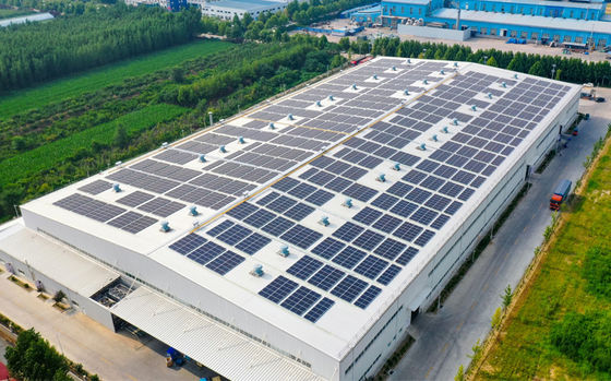 Costruzioni in acciaio portanti per uso industriale, commerciale e residenziale