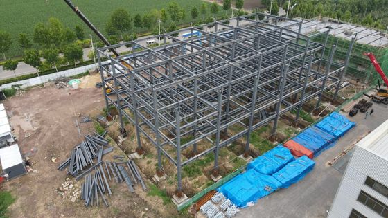 Impianto industriale prefabbricato con struttura in acciaio KXD di progetto commerciale