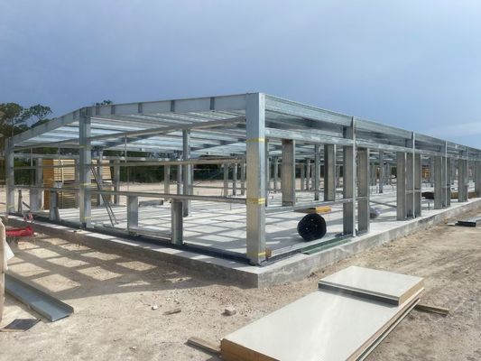 Strutture in acciaio galvanizzato ad alta resistenza alla corrosione