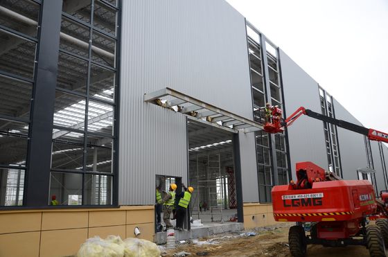 Hangar di magazzino di struttura in acciaio certificato ISO da KXD con supporto gratuito per la progettazione