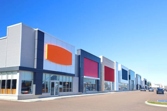Struttura commerciale multipiano in acciaio per centro commerciale, supermercato, negozio prefabbricato in metallo